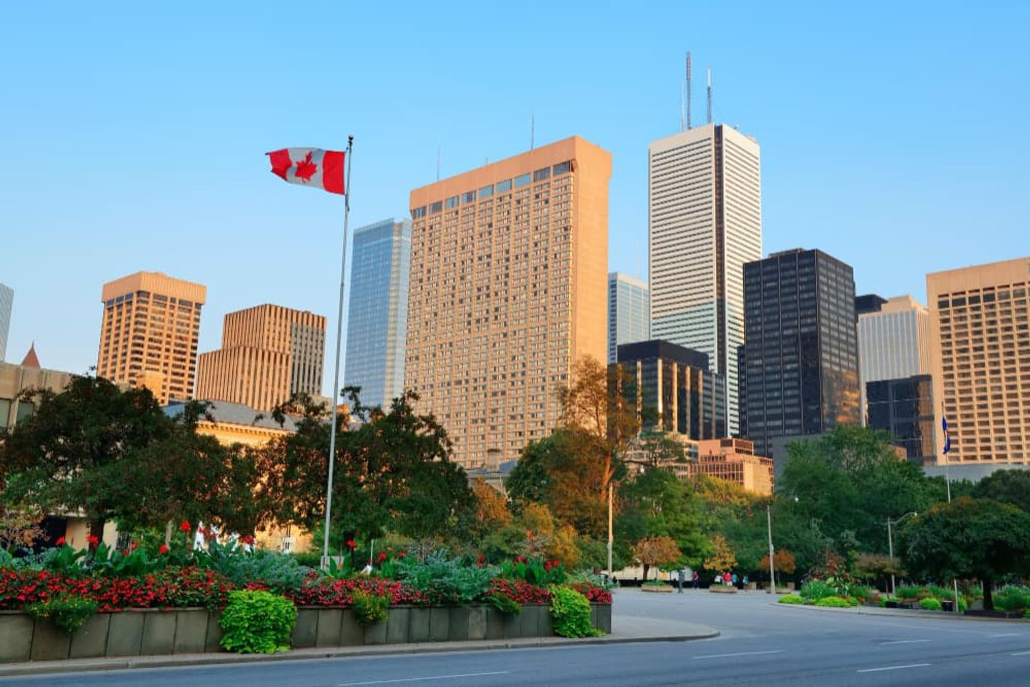 Express Entry Draw on December 16 Issues 5,000 Invitations Under the Canadian Experience Class