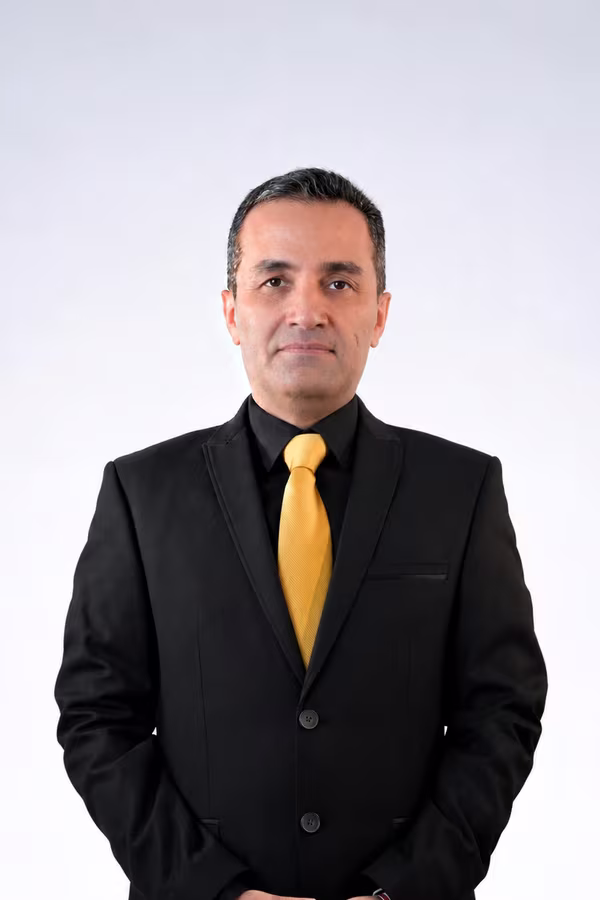 Mohsen Khorvash, Immigration Consultant (RCIC-IRB) at SEP Immigration