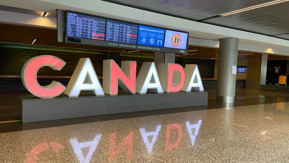 "Canada" as a monument in an airport